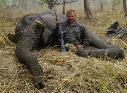 Охота На Слона Африканского (Саваннового)